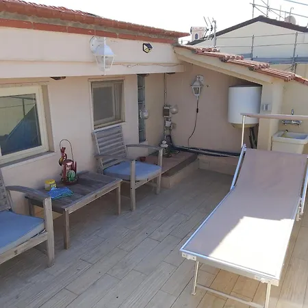 Casa Vacanze * トッレ・デル・ラーゴ・プッチーニ