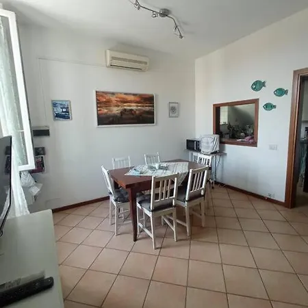 Casa Vacanze توري ديل لاغو بوتشيني